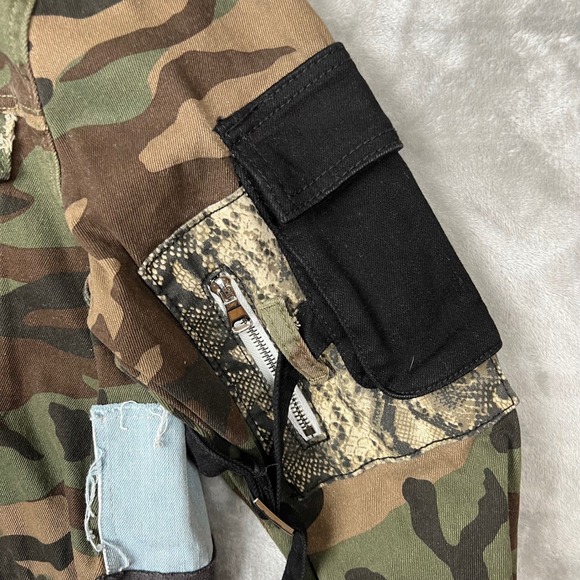 VALABASAS Solar Jacket XL Black Camo Panelled Distressed Denim Jacket - Picture 10 of 16